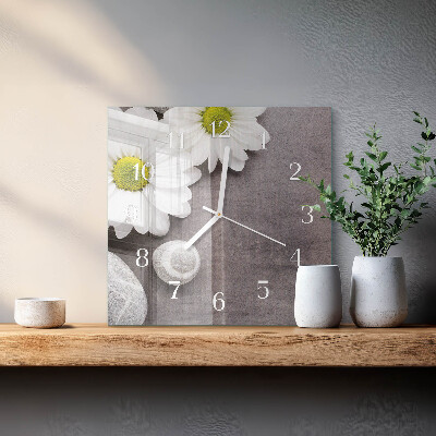 Wanduhr quadratisch Blumen und Steine