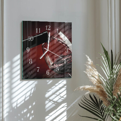 Wanduhr quadratisch Weinglas