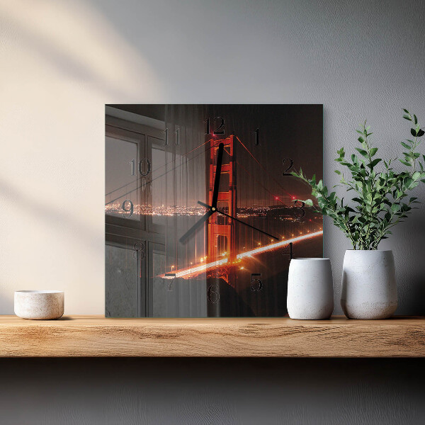 Wanduhr aus glas Brücke