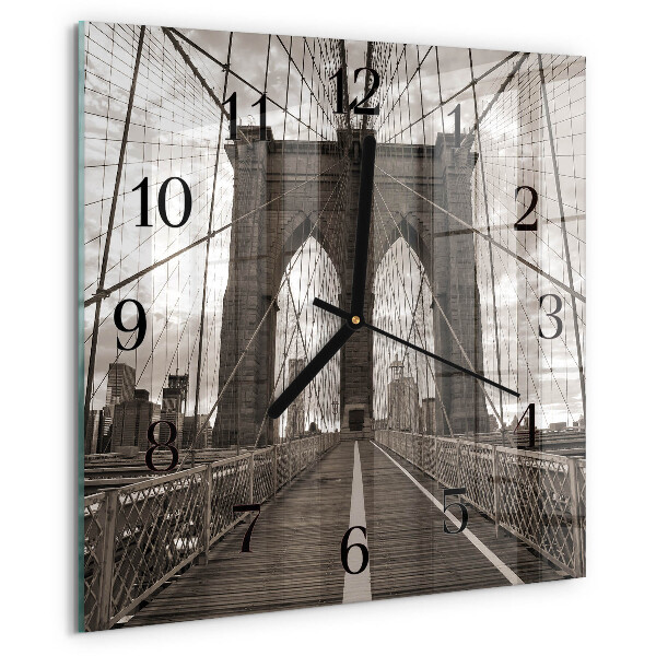 Wanduhr aus glas Brücke