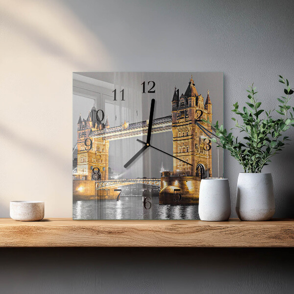 Wanduhr aus glas Tower Bridge
