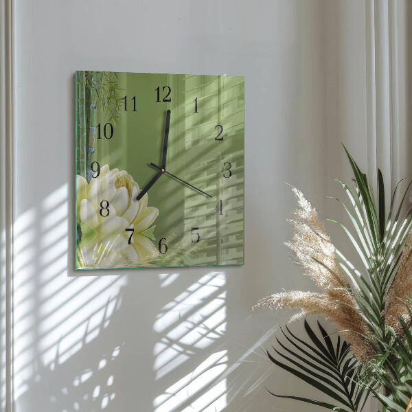 Wanduhr aus glas Lilie