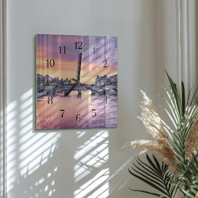 Wanduhr aus glas River City