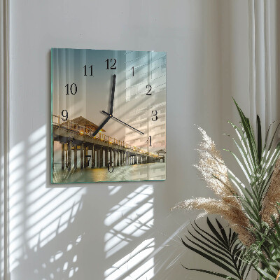 Wanduhr aus glas Holzsteg