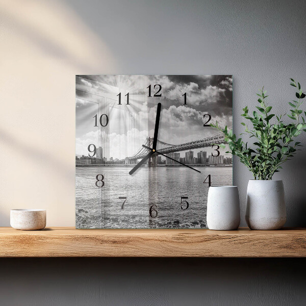 Wanduhr aus glas Brücke