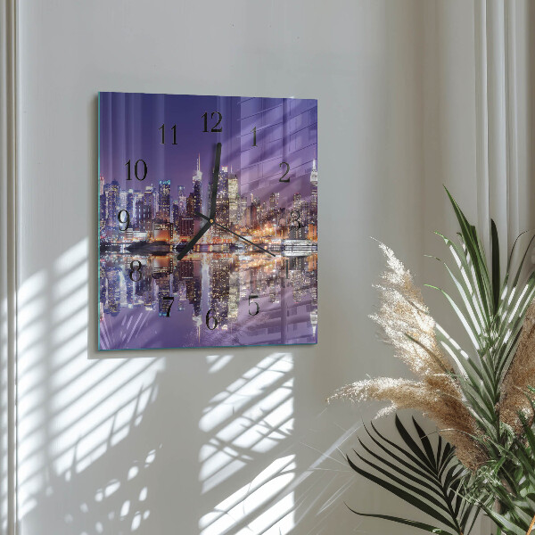 Wanduhr aus glas Stadt