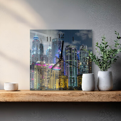 Wanduhr aus glas Stadt