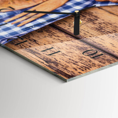 Wanduhr aus glas Holz und Besteck
