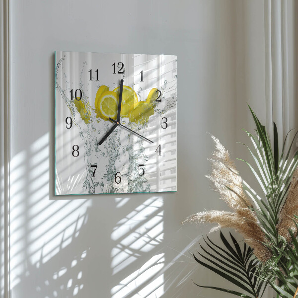 Wanduhr aus glas Wasser mit Zitrone