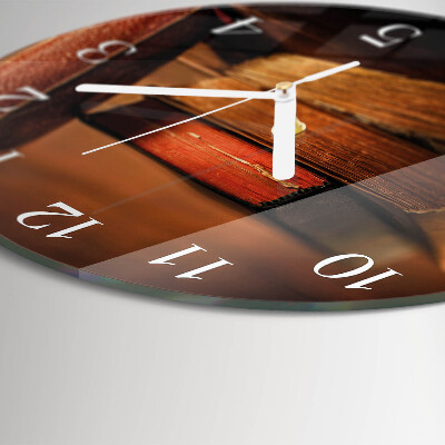 Glas wanduhr Buch
