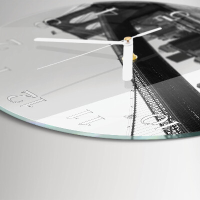 Glas wanduhr Brücke