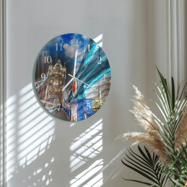 Glas wanduhr Brücke