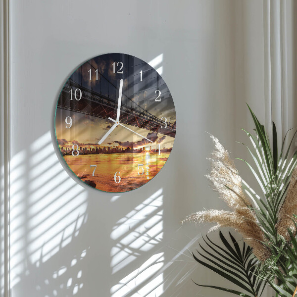 Glas wanduhr Bridge River