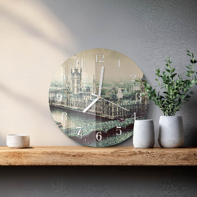Glas wanduhr London