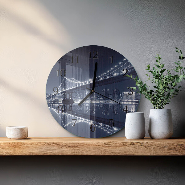 Wanduhr rund Brücke