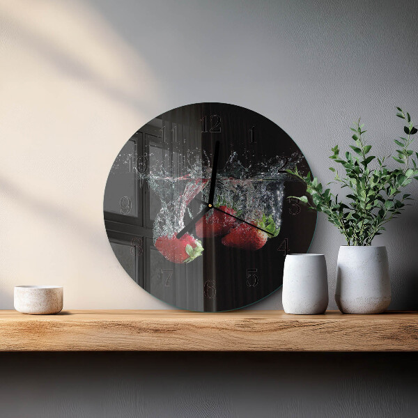 Wanduhr rund Erdbeeren