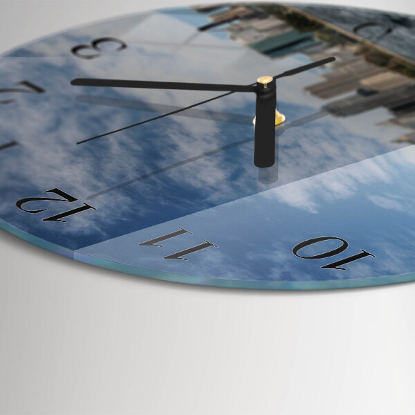 Wanduhr rund Stadt