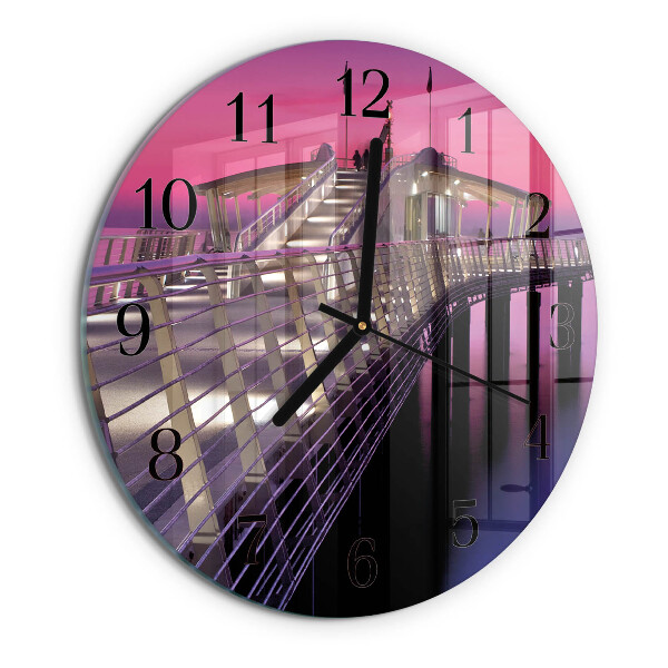 Wanduhr rund Pier