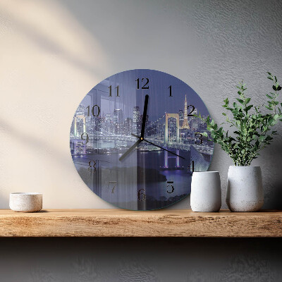 Wanduhr rund Brücke