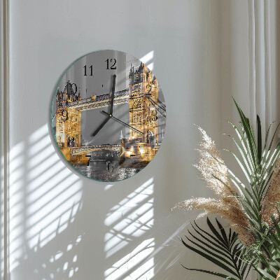 Wanduhr rund Tower Bridge