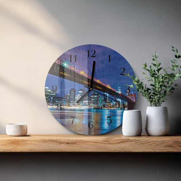 Wanduhr rund Brücke