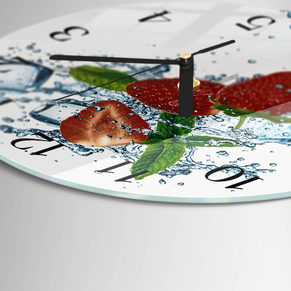 Wanduhr rund Erdbeeren