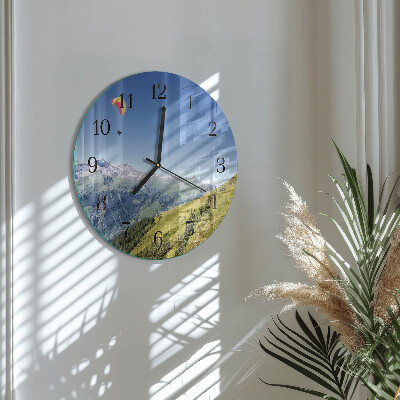 Wanduhr rund Gebirge