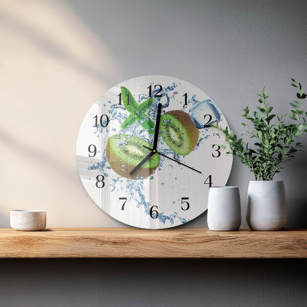 Wanduhr rund Ziegelmauer