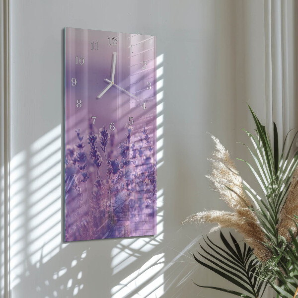 Vertikale Uhr Lavendel