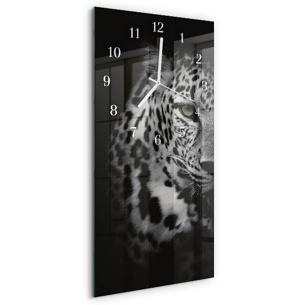 Vertikale Uhr Tiger