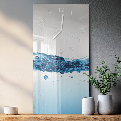 Vertikale Uhr Wasser