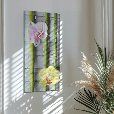 Vertikale Uhr Orchideenbambus