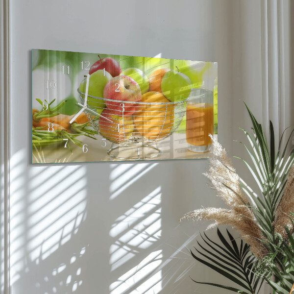 Horizontale Uhr Früchte und Saft