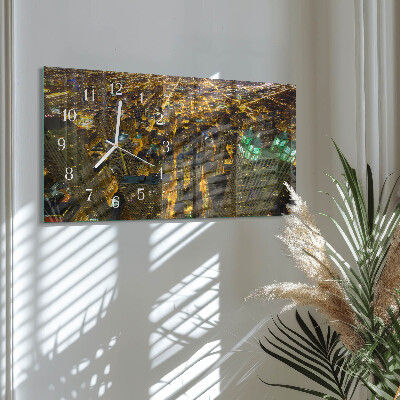 Horizontale Uhr Stadt bei Nacht