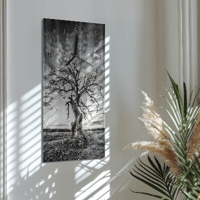 Vertikale Uhr Baum