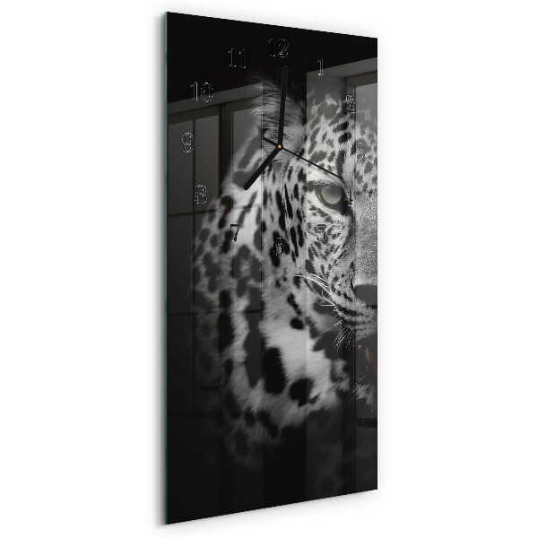 Vertikale Uhr Tiger