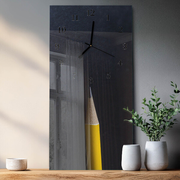 Vertikale Uhr Bleistift