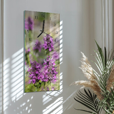 Vertikale Uhr Blumen