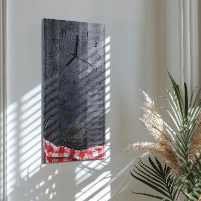 Vertikale Uhr Marmortisch
