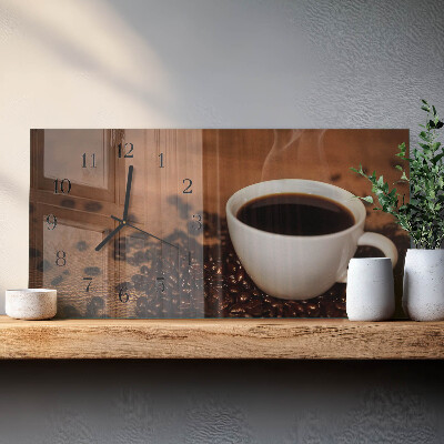 Horizontale Uhr Heißer Kaffee
