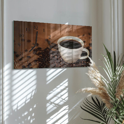 Horizontale Uhr Heißer Kaffee
