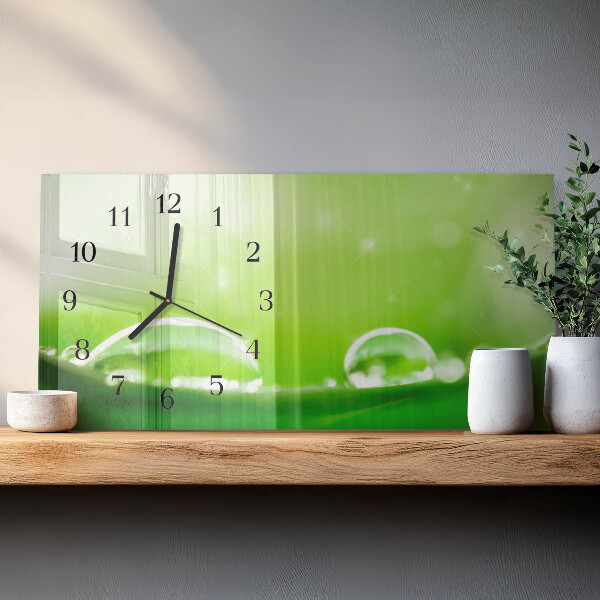 Horizontale Uhr Wassertropfen