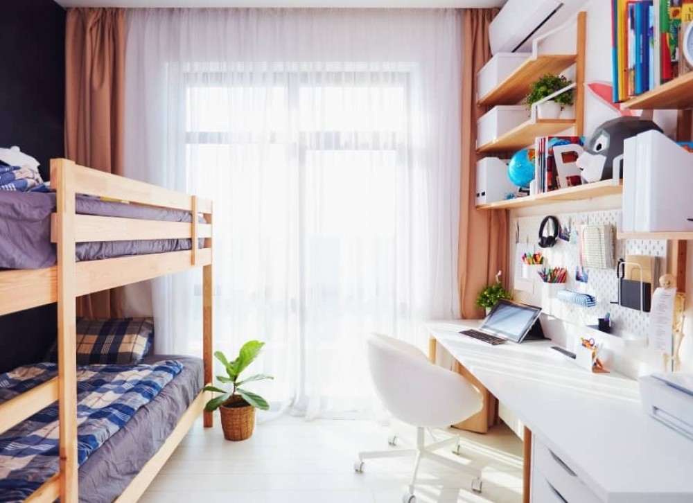 wie man ein kleines Zimmer für zwei Kinder einrichtet